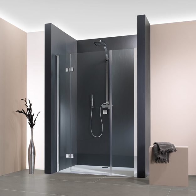 Bild einer Dusche mit Glastür von Reichel